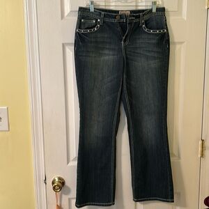 EARL JEANS Women’s Bootcut Stretchy Pre-washed with lots of Bling Size 10P